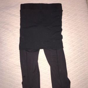 Size 4 Black Lululemon capris with attached skirt